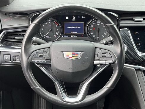 Used 2023 Cadillac XT6 Premium Luxury w/ Technology Package image 13