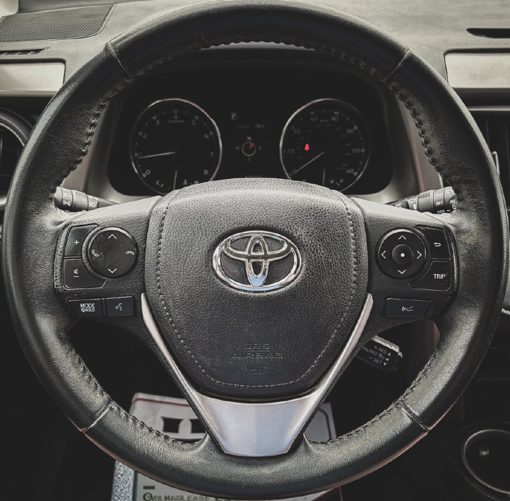 Used 2017 Toyota RAV4 Limited w/ All Weather Liner Package AWD/4WD image 12