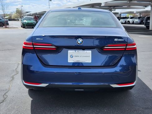 New 2026 BMW 530i xDrive w/ Premium Package AWD/4WD image 4