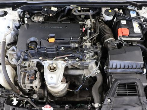 Used 2023 Honda Civic Sport image 23