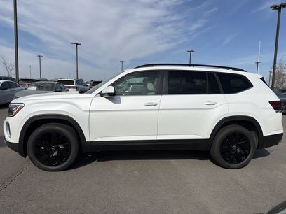 New 2026 Volkswagen Atlas SE