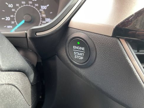 Certified 2022 Ford Escape SE AWD/4WD image 21