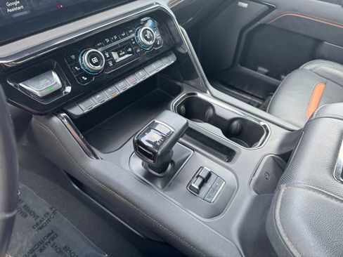 Certified 2022 GMC Sierra 1500 AT4 w/ AT4 Preferred Package AWD/4WD image 20