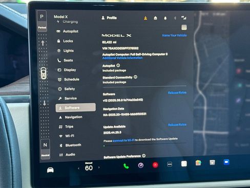 Used 2023 Tesla Model X image 27