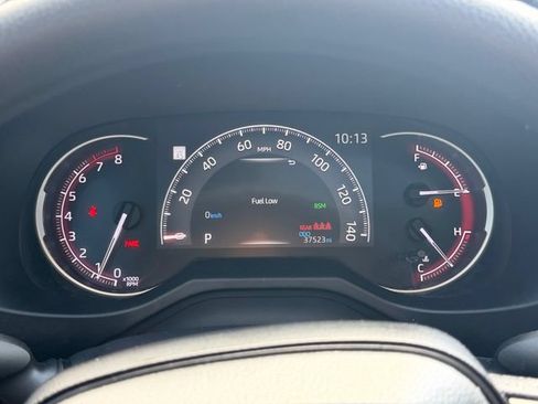 Used 2023 Toyota RAV4 XLE w/ Convenience Package FWD image 21
