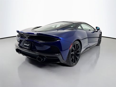 New 2025 McLaren GTS image 7