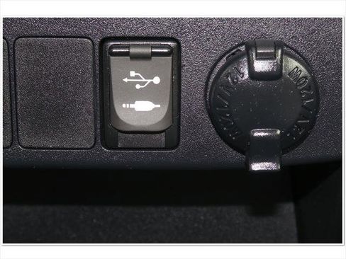 Certified 2016 Toyota RAV4 Limited image 47