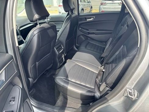 Used 2024 Ford Edge SEL AWD/4WD image 17