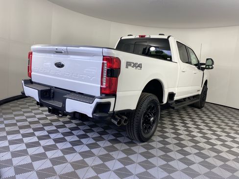 New 2025 Ford F250 Lariat w/ Lariat Ultimate Package image 5