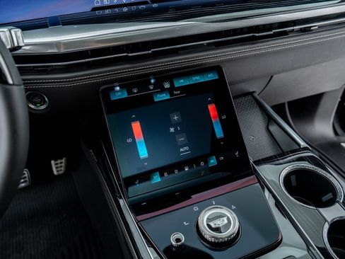 Used 2025 Cadillac Escalade Sport w/ Touring Package image 33