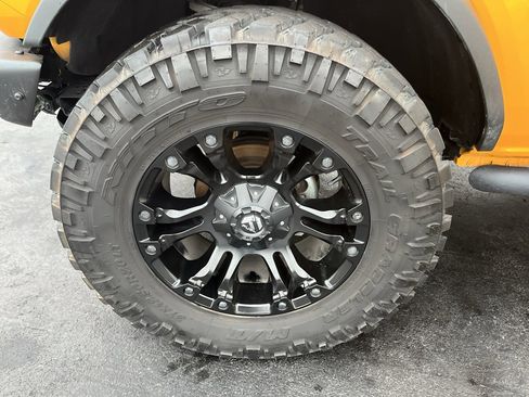 Used 2022 Ford Bronco Wildtrak image 36