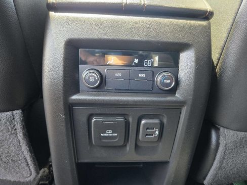 Used 2019 Chevrolet Traverse LT w/ LT Premium Package FWD image 43