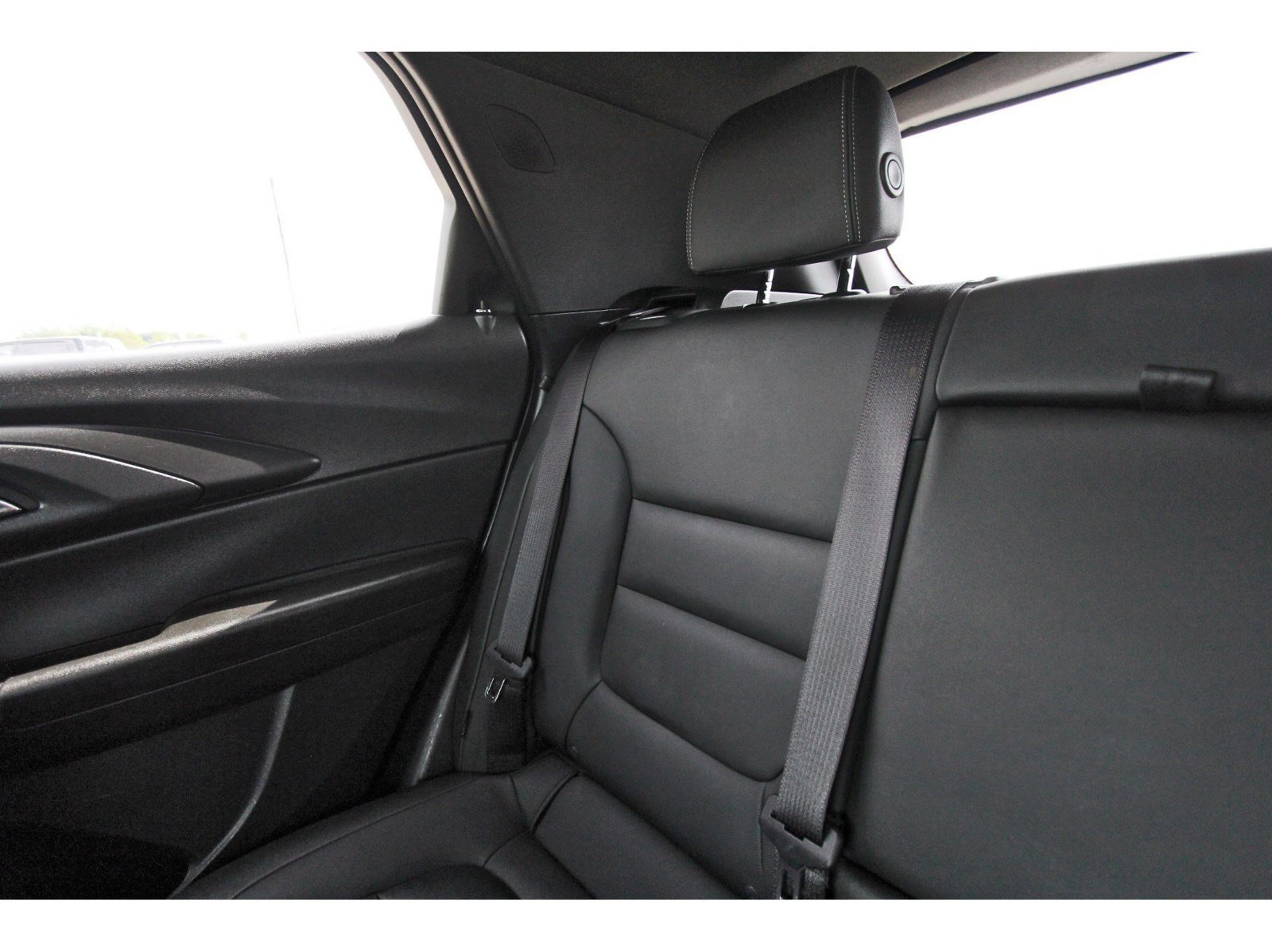 Used 2023 Chevrolet TrailBlazer ACTIV w/ Sun and Liftgate Package FWD image 14
