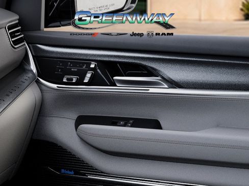 New 2026 Jeep Grand Wagoneer Summit w/ Rear Seat Video Group I AWD/4WD image 25
