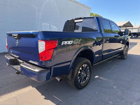Used 2018 Nissan Titan PRO-4X w/ Pro-4x Utility Package AWD/4WD image 2
