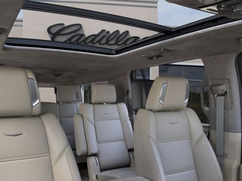 New 2026 Cadillac Escalade ESV Platinum Sport AWD/4WD image 24
