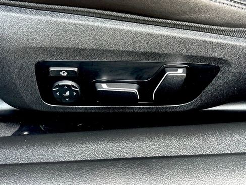 Used 2025 BMW M4 Competition w/ Executive Package image 12