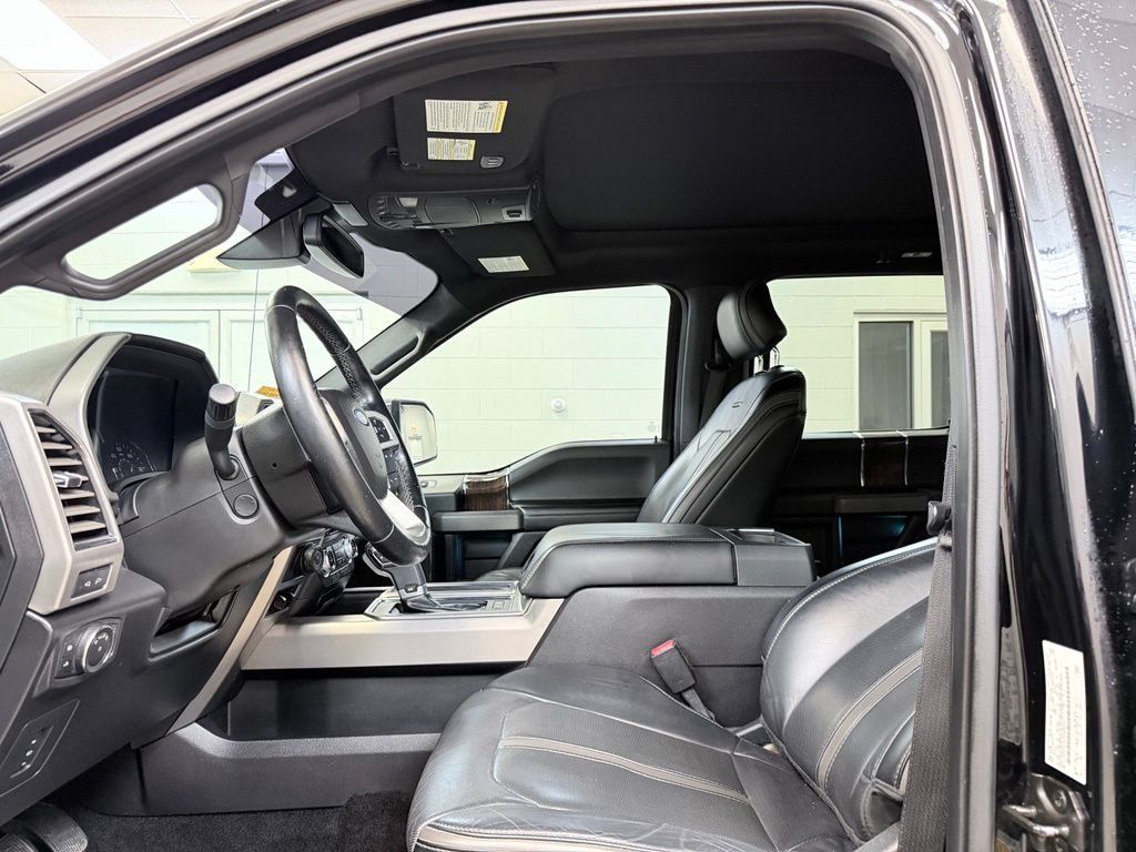 Used 2017 Ford F150 Platinum w/ Equipment Group 701A Luxury AWD/4WD image 14
