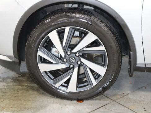 Used 2024 Nissan Murano SL image 18