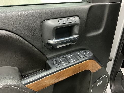 Used 2017 Chevrolet Silverado 1500 LTZ w/ LTZ Plus Package AWD/4WD image 19