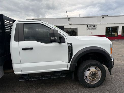 Used 2023 Ford F550 4x4 Regular Cab Super Duty image 17