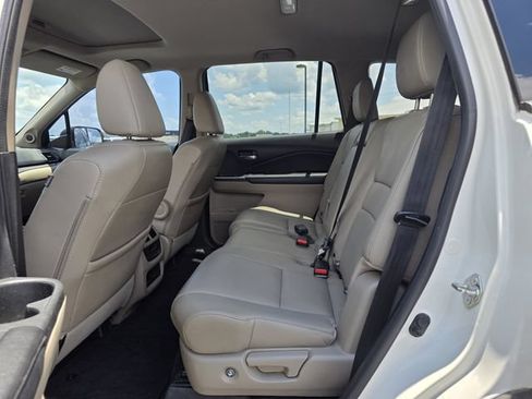 Used 2017 Honda Pilot EX-L image 17