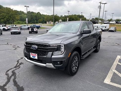 New 2025 Ford Ranger XLT w/ FX4 Off-Road Package image 4