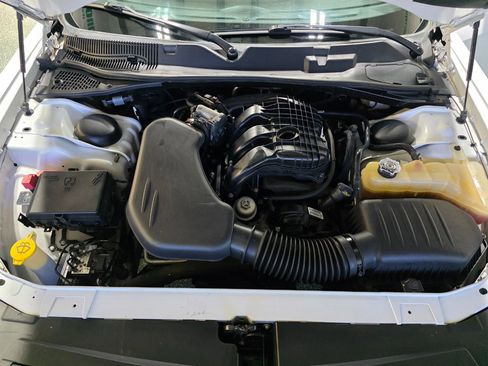 Used 2016 Dodge Challenger SXT Plus image 36