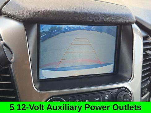 Used 2018 Chevrolet Tahoe LT image 12