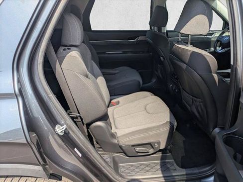 Used 2020 Hyundai Palisade SEL FWD image 17