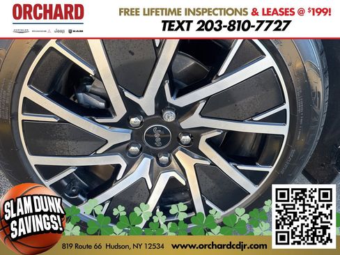 Used 2025 Jeep Wagoneer S Limited image 13