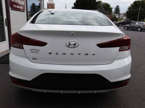 Used 2020 Hyundai Elantra SE w/ Cargo Package (C1) FWD image 3