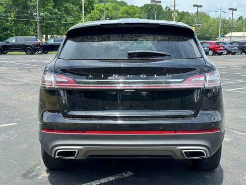 Used 2021 Lincoln Nautilus Reserve w/ Monochromatic Package AWD/4WD image 7