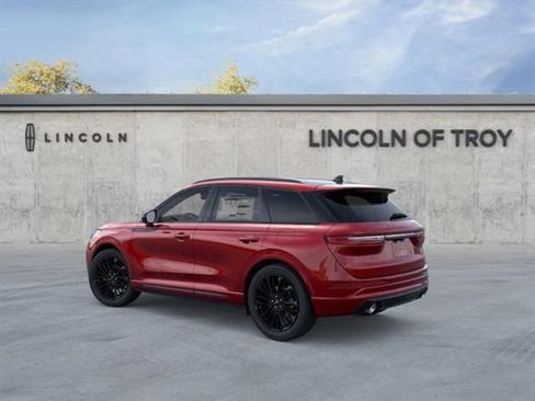 New 2026 Lincoln Corsair Premiere image 4
