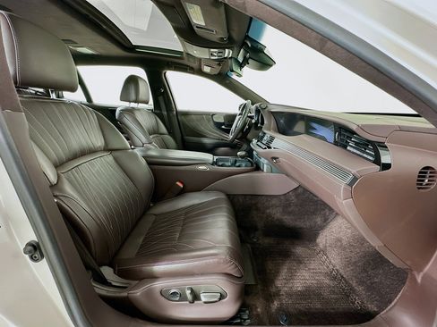 Used 2020 Lexus LS 500 image 33