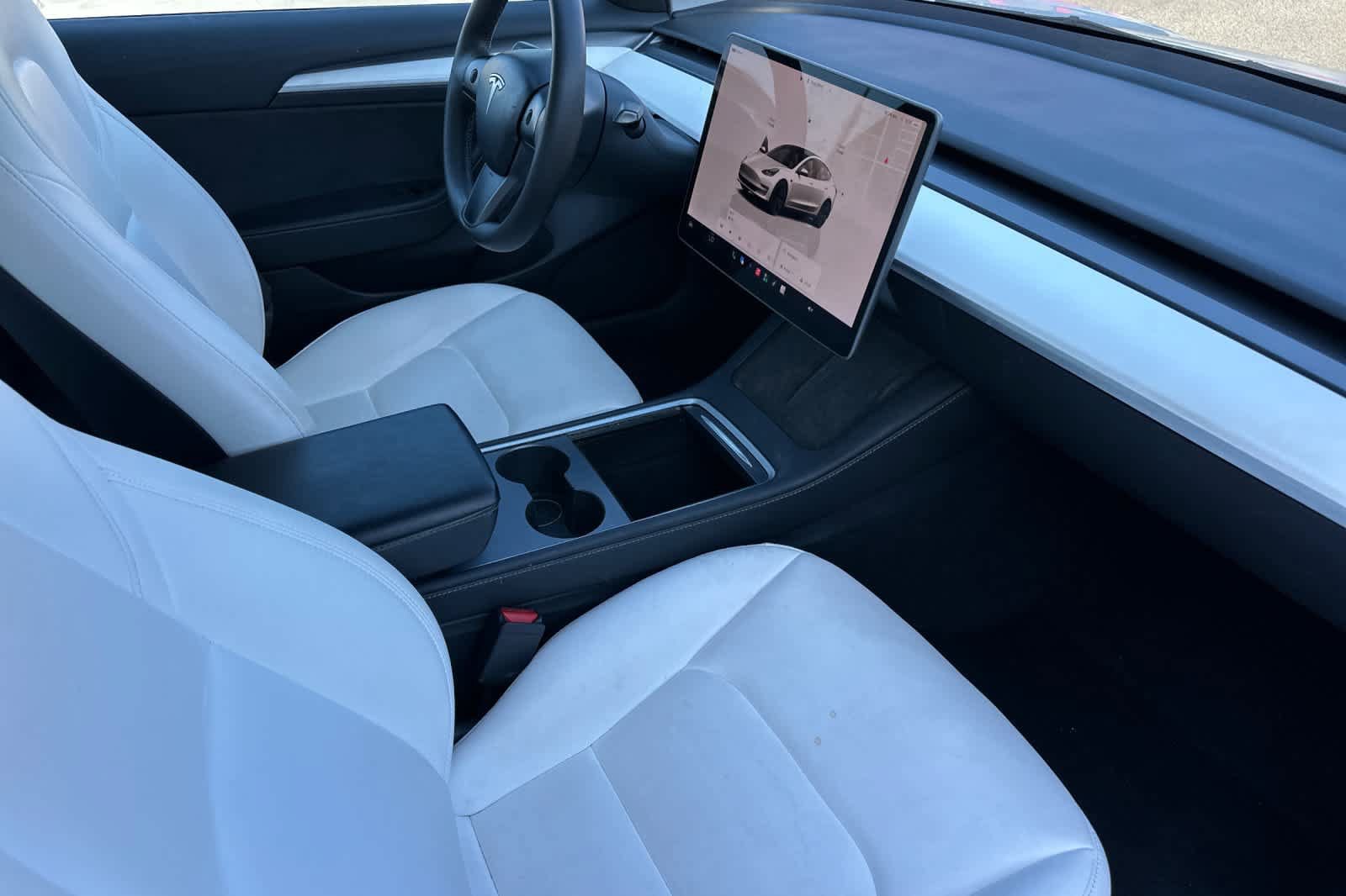 Used 2023 Tesla Model 3 Standard Range RWD image 16