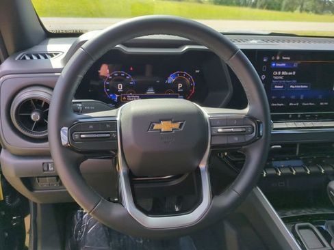 Used 2026 Chevrolet Colorado W/T w/ Advanced Trailering Package RWD image 14