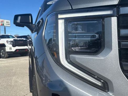 New 2026 GMC Sierra 1500 AT4 w/ AT4 Premium Package image 10