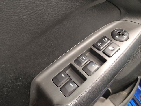Used 2018 Kia Forte LX FWD image 27