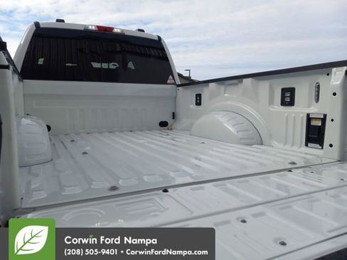 New 2026 Ford F250 Platinum w/ Platinum Plus Package image 30