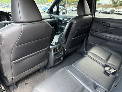 Certified 2023 Honda Passport EX-L image 21