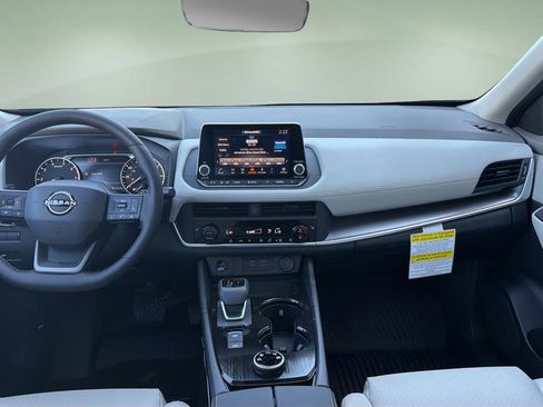 New 2026 Nissan Rogue SV AWD/4WD image 7