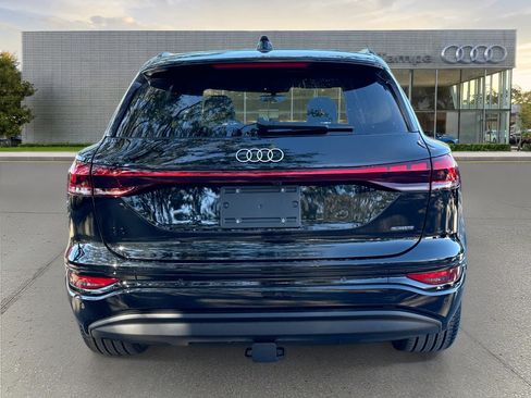 New 2025 Audi Q6 e-tron Premium image 4