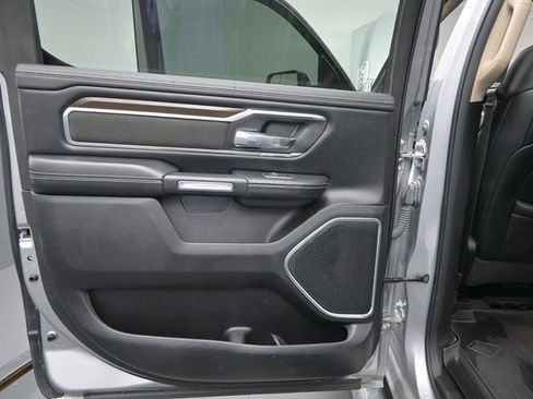 Used 2021 RAM 1500 Laramie AWD/4WD image 14