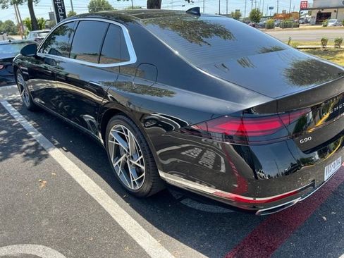 Used 2023 Genesis G90 3.5T AWD/4WD image 6