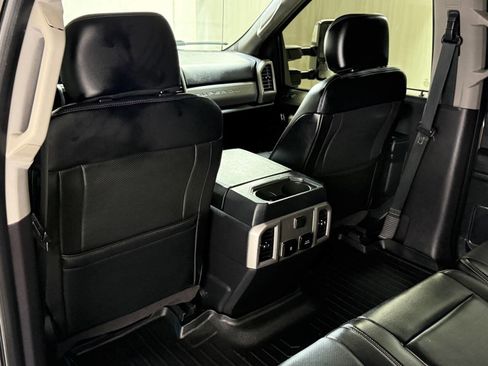 Used 2018 Ford F350 Lariat w/ Lariat Ultimate Package image 38