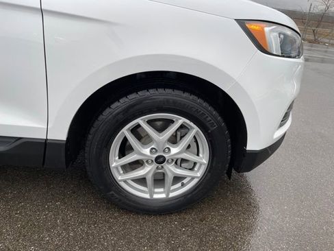 Used 2023 Ford Edge SEL w/ Convenience Package image 39