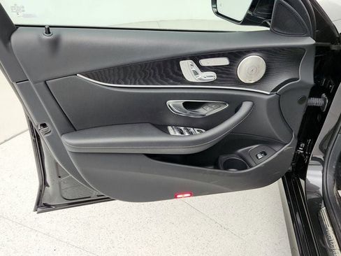 Used 2023 Mercedes-Benz E 350 4MATIC Sedan w/ Premium Package image 11