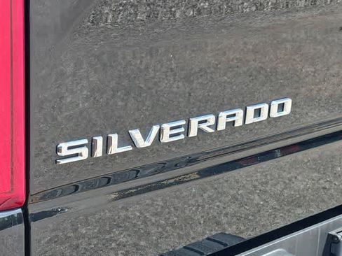 Certified 2021 Chevrolet Silverado 1500 High Country w/ Technology Package AWD/4WD image 24