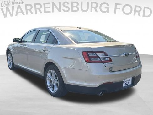 Used 2018 Ford Taurus SEL w/ Equipment Group 201A FWD image 5
